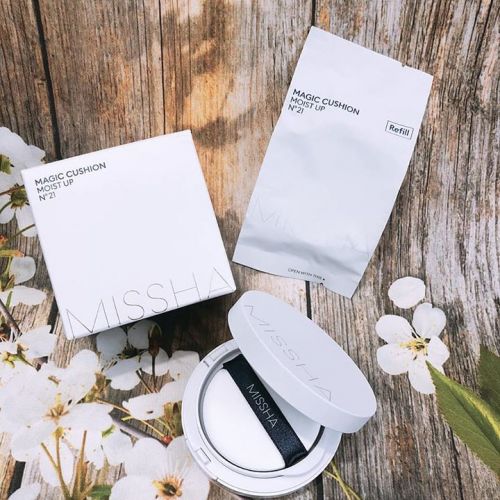 Phấn nước Magic cushion moiist up